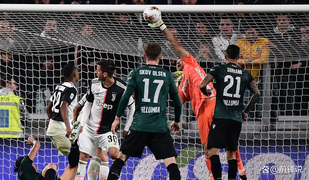 尤文图斯客场战平都灵，失去登顶机会