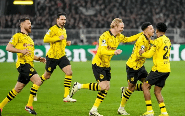 多特蒙德大胜对手，重返德甲争冠行列(多特蒙德大胜对手,重返德甲争冠行列第几名)